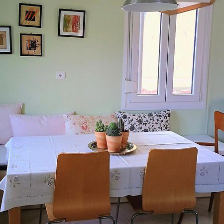 Family And Relaxing House In A Village Rodotopi エクステリア 写真